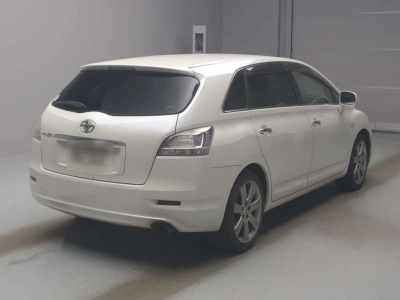 TOYOTA MARK X ZIO