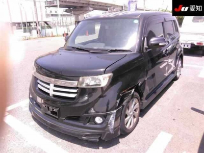 TOYOTA BB