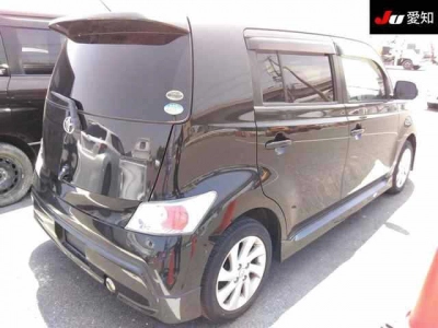 TOYOTA BB