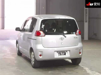 TOYOTA PORTE