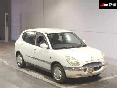 TOYOTA DUET