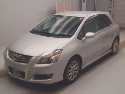 TOYOTA BLADE