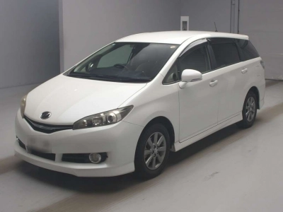 TOYOTA WISH