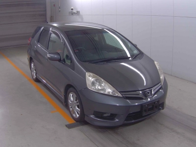 HONDA FIT SHUTTLE