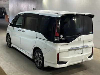 HONDA STEPWGN SPADA
