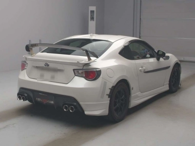 TOYOTA 86
