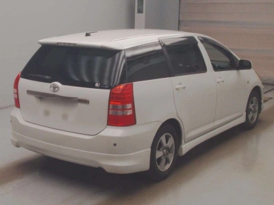 TOYOTA WISH