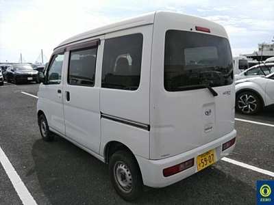 DAIHATSU HIJET VAN
