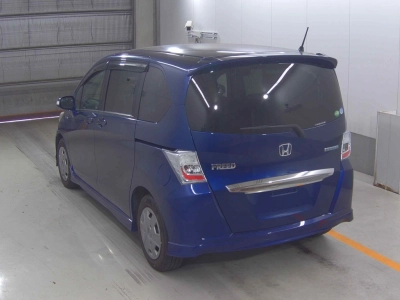 HONDA FREED