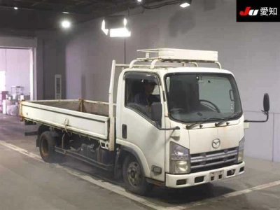 MAZDA TITAN