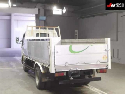TOYOTA DYNA TRUCK