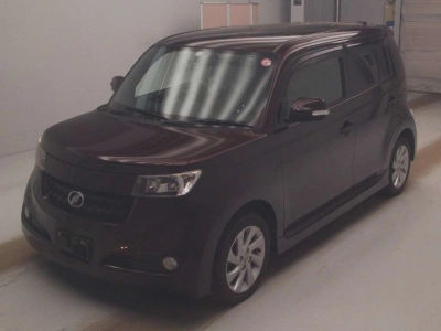 TOYOTA BB