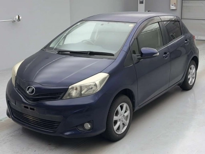 TOYOTA VITZ