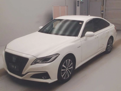 TOYOTA CROWN HYBRID
