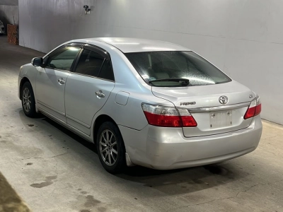 TOYOTA PREMIO
