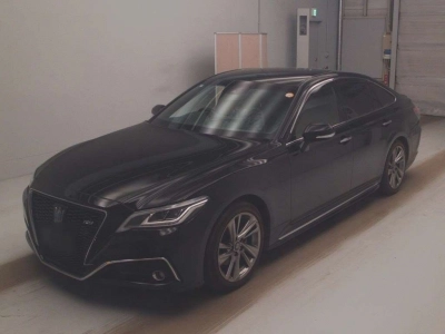 TOYOTA CROWN HYBRID