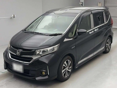 HONDA FREED HYBRID