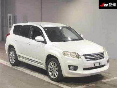 TOYOTA VANGUARD