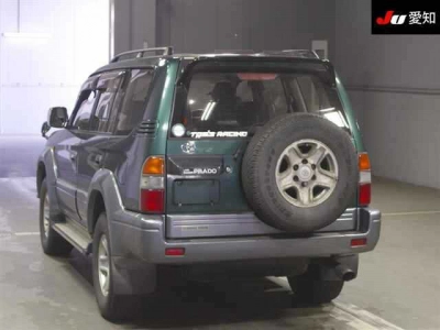 TOYOTA LAND CRUISER PRADO