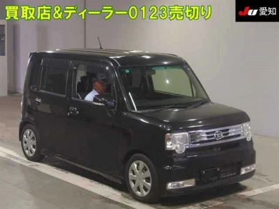 DAIHATSU MOVE CONTE