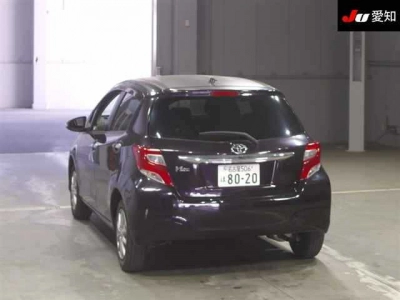 TOYOTA VITZ