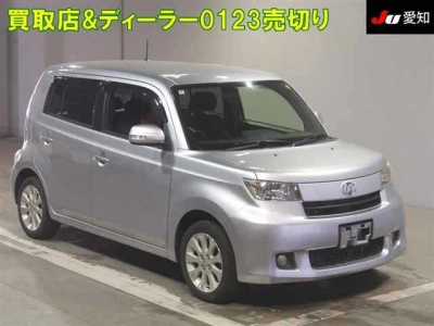 TOYOTA BB