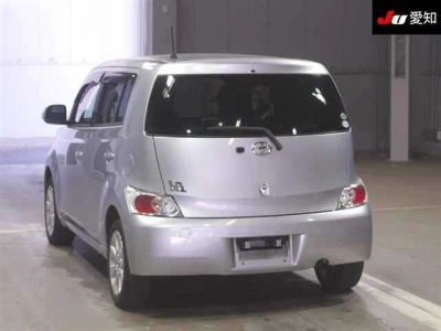 TOYOTA BB