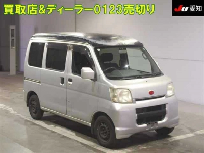 DAIHATSU HIJET VAN