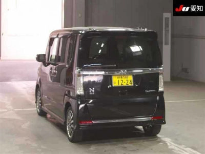 HONDA N BOX CUSTOM