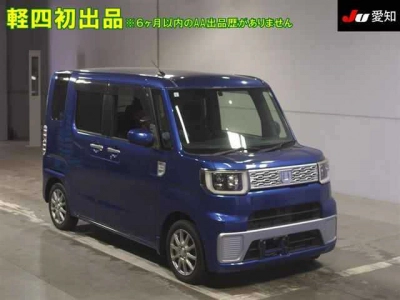 DAIHATSU WAKE