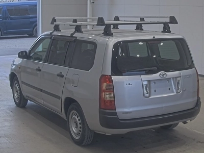 TOYOTA SUCCEED WAGON