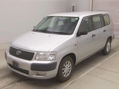 TOYOTA SUCCEED VAN