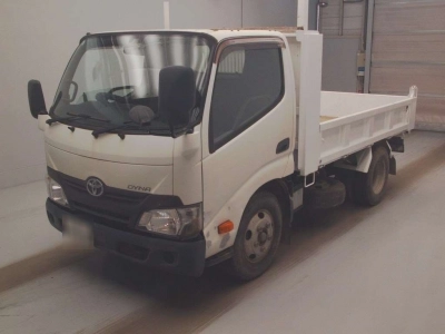 TOYOTA DYNA TRUCK