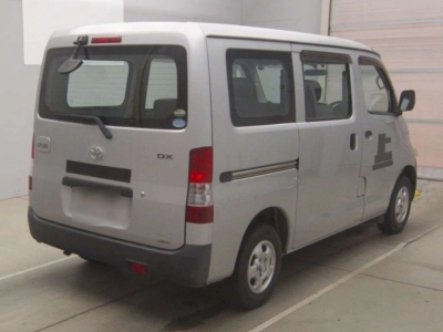 TOYOTA LITE ACE VAN