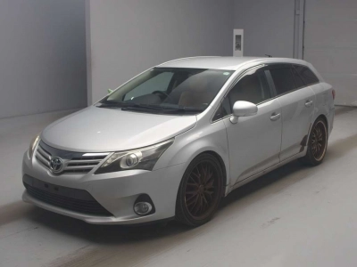 TOYOTA AVENSIS WAGON