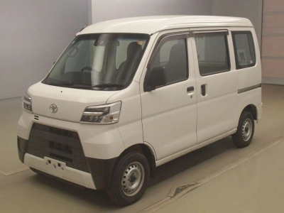 TOYOTA PIXIS VAN