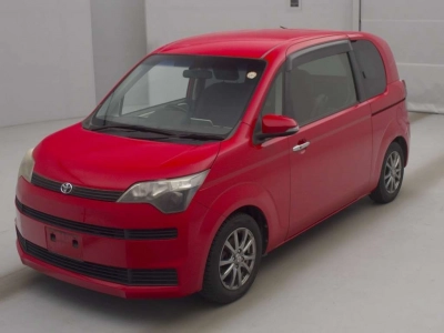 TOYOTA SPADE