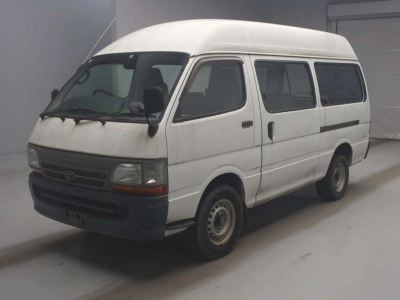 TOYOTA REGIUS VAN