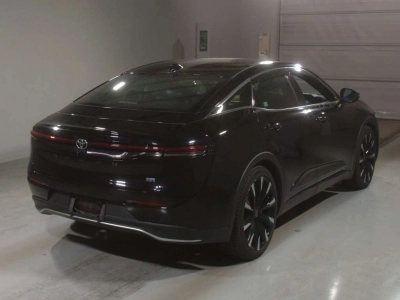 TOYOTA CROWN CROSSOVER