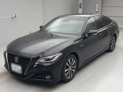 TOYOTA CROWN HYBRID