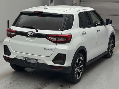 DAIHATSU ROCKY