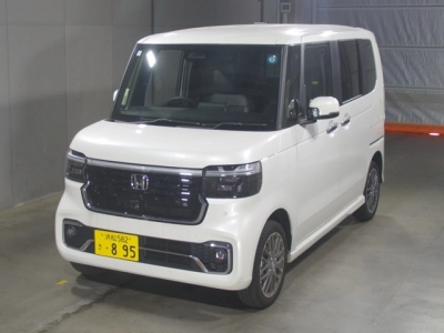 HONDA N BOX CUSTOM