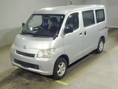 TOYOTA TOWN ACE VAN