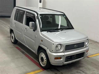 DAIHATSU NAKED