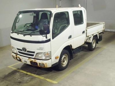 TOYOTA DYNA TRUCK