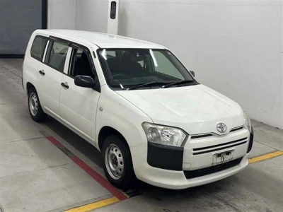 TOYOTA SUCCEED VAN