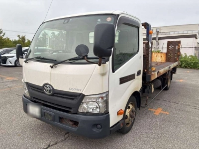 TOYOTA DYNA TRUCK