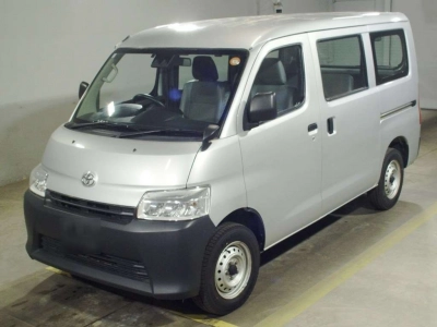 TOYOTA TOWN ACE VAN