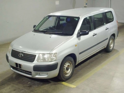 TOYOTA SUCCEED VAN