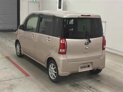 SUBARU LUCRA